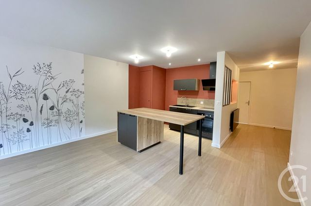 Appartement F3 à vendre - 3 pièces - 64.0 m2 - TARARE - 69 - RHONE-ALPES - Century 21 Coquillat Immobilier